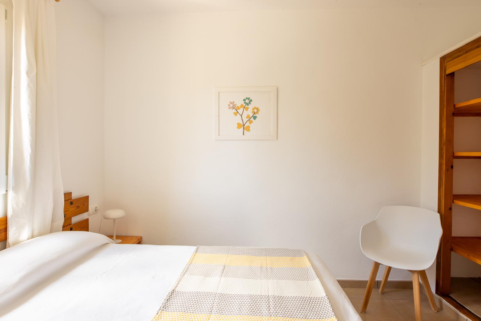 Room image 5