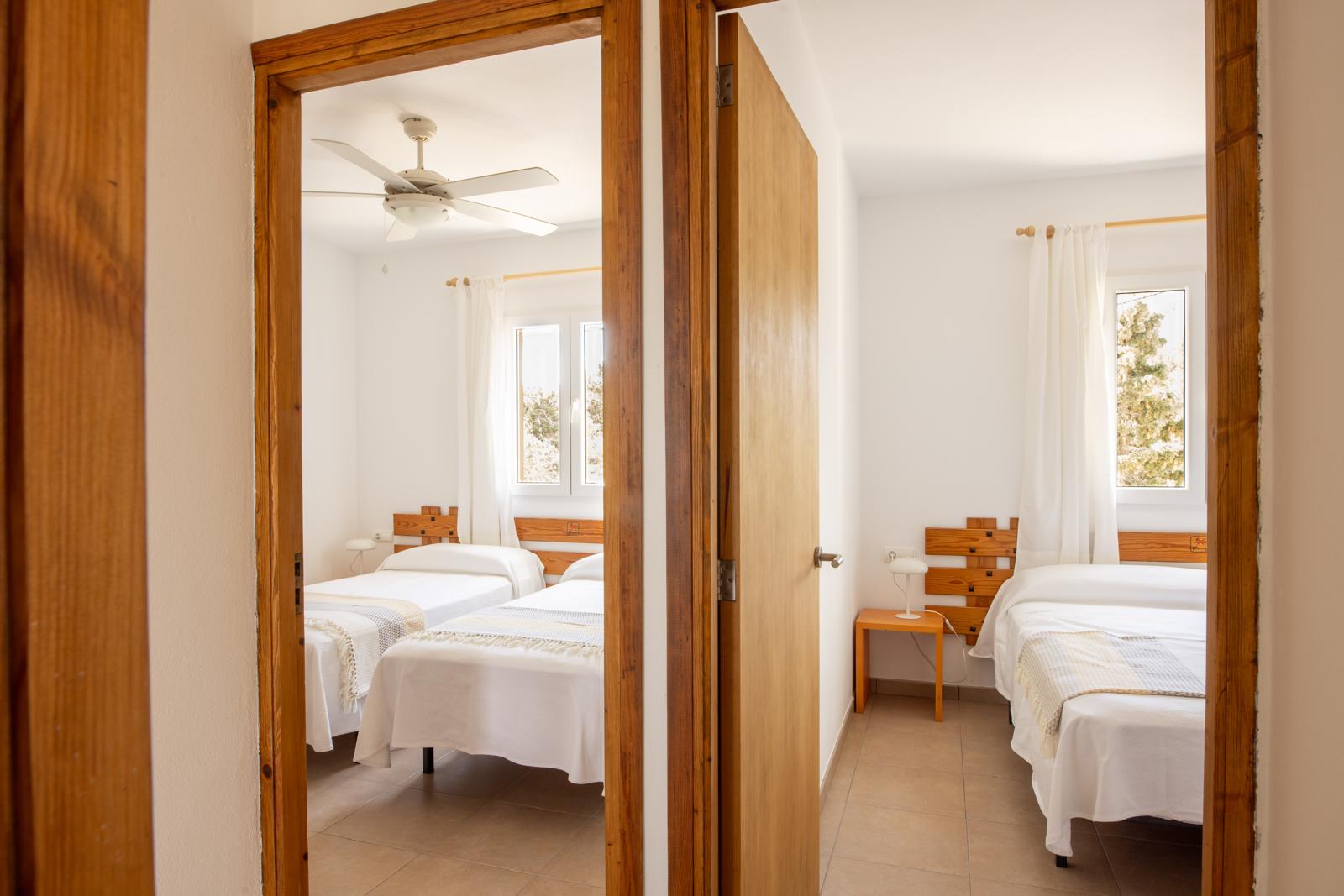 Room image 5